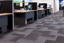 commercial carpet cleaner